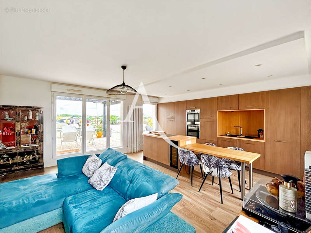 Appartement à ELANCOURT