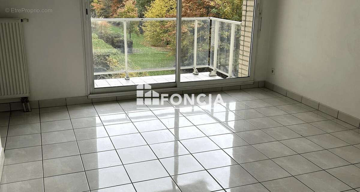 Appartement à LA MADELEINE