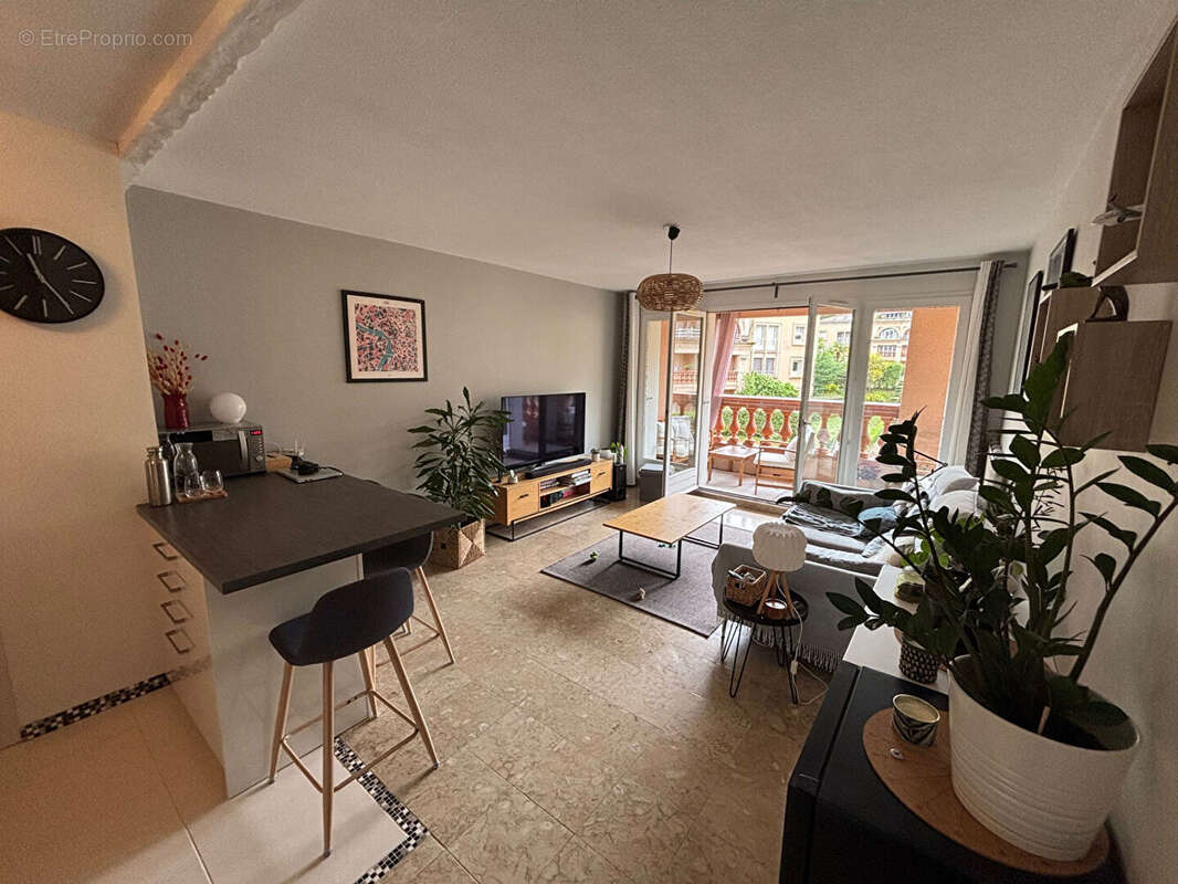 Appartement à RAMONVILLE-SAINT-AGNE