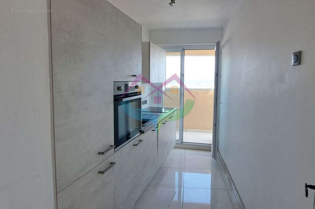 Appartement à SAINT-RAPHAEL