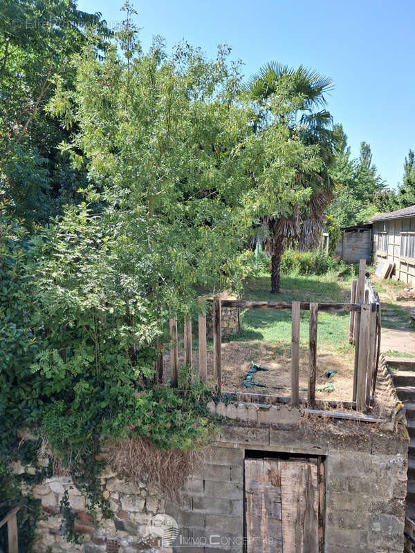 Maison à BOUILLE-LORETZ
