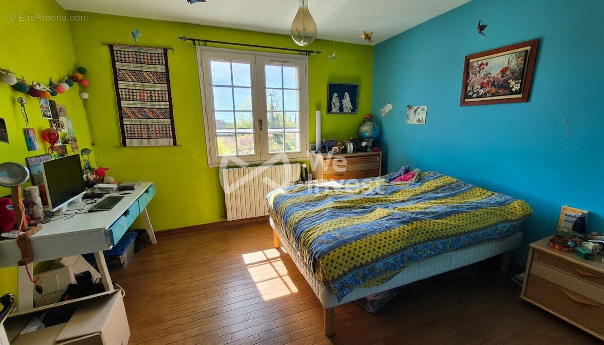 chambre 1er - Maison à VILLEMATIER