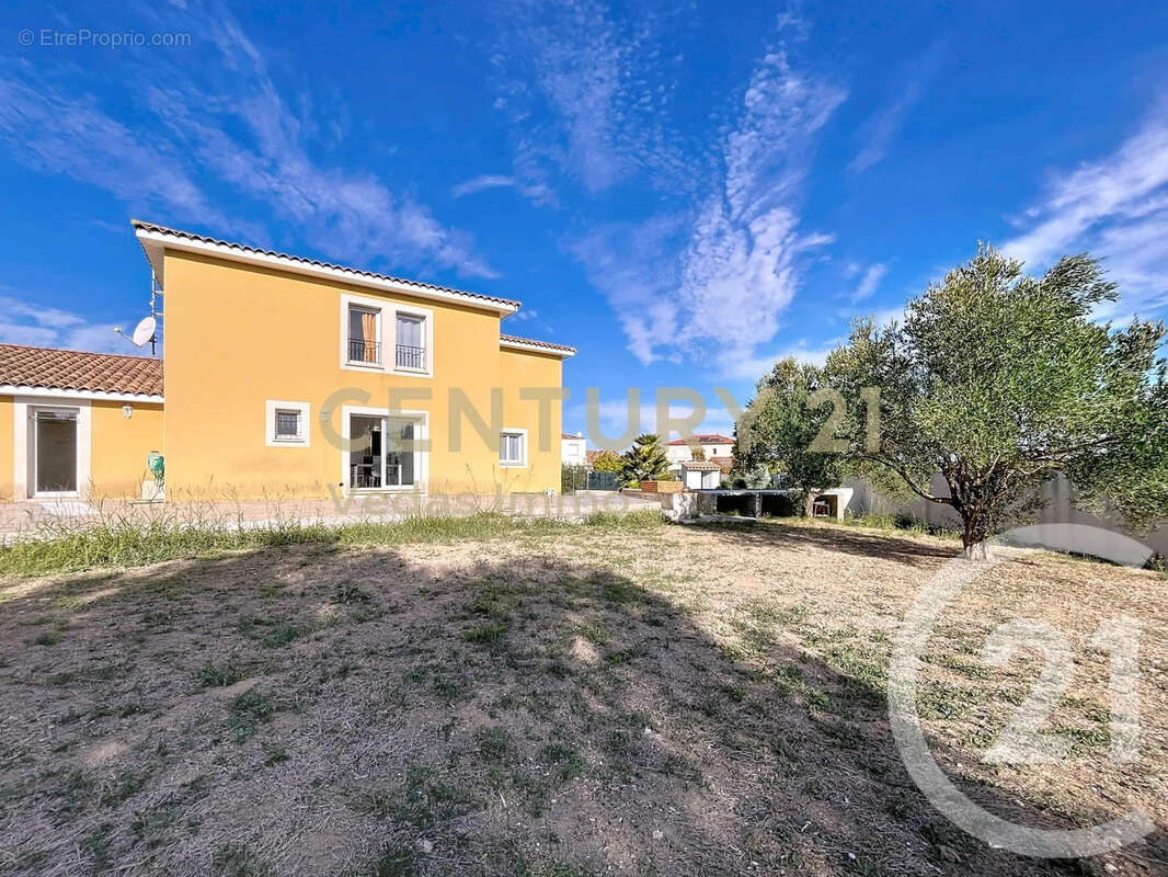 Maison à JUVIGNAC