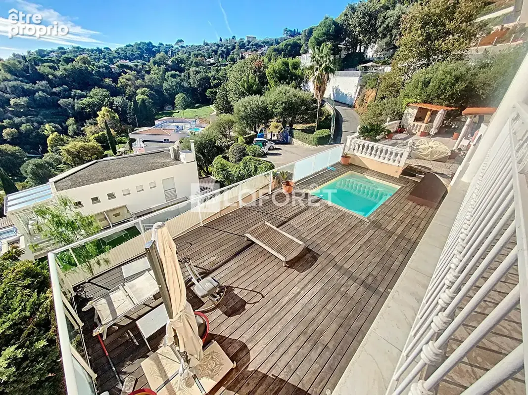 Superbe ! Splendide villa  avec vue mer  de toutes les pièces, piscine et large terrasse - photo 7
