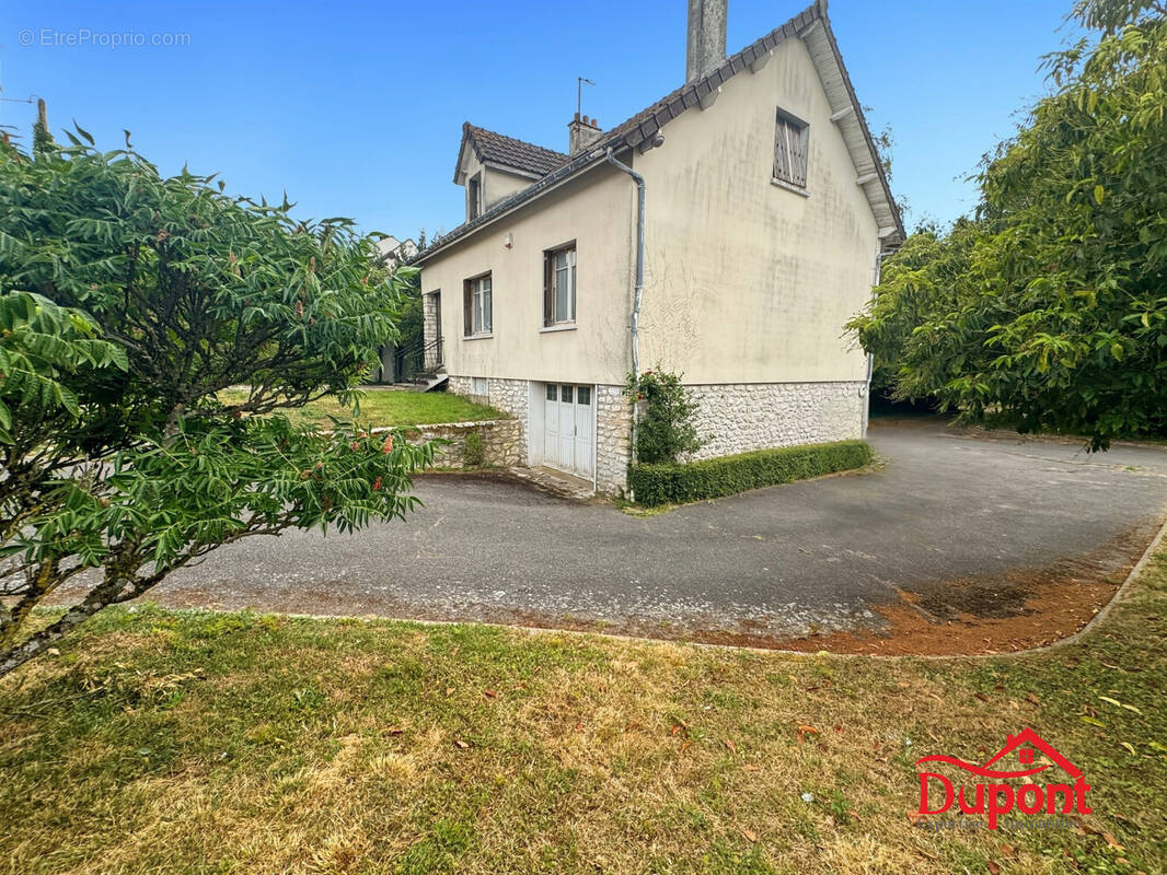 Maison à CUCHARMOY