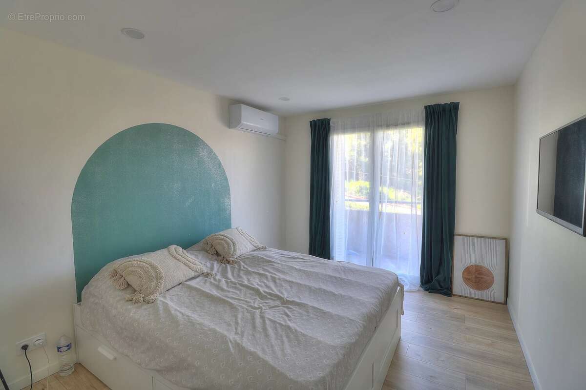 Appartement à CAGNES-SUR-MER