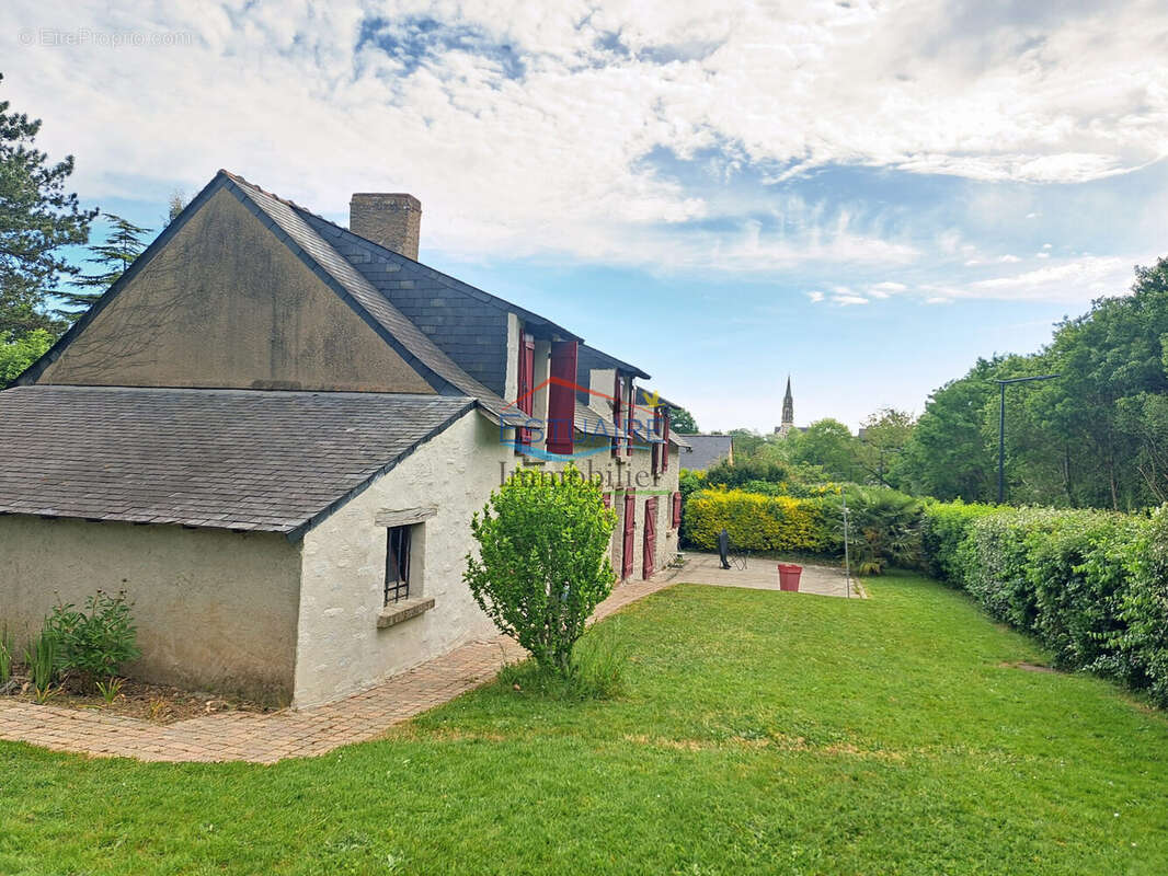 Maison à TREILLIERES