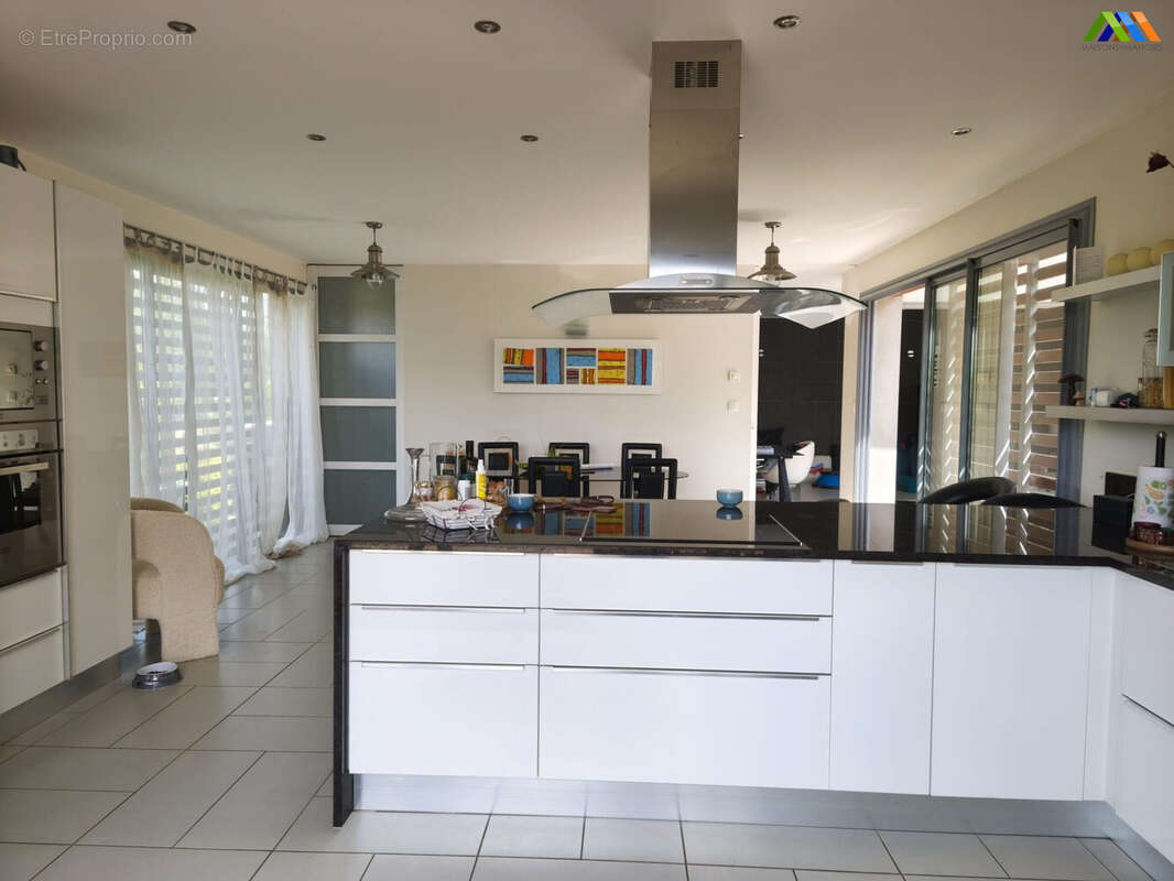 Maison 220 m² à Rabastens-De-Bigorre  - photo 6