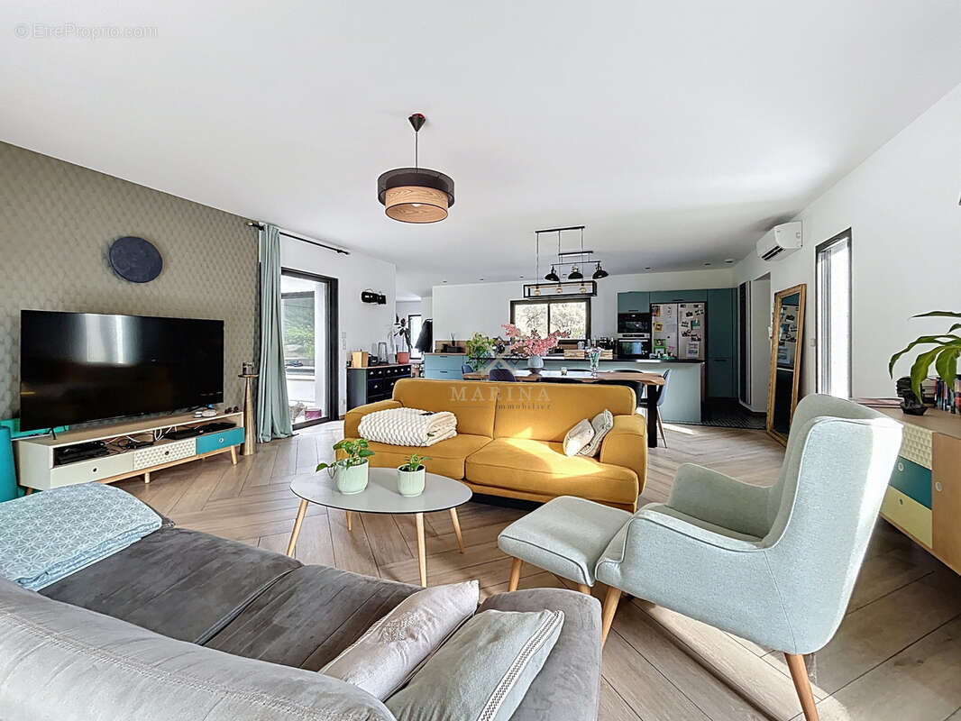 Maison à PORTO-VECCHIO