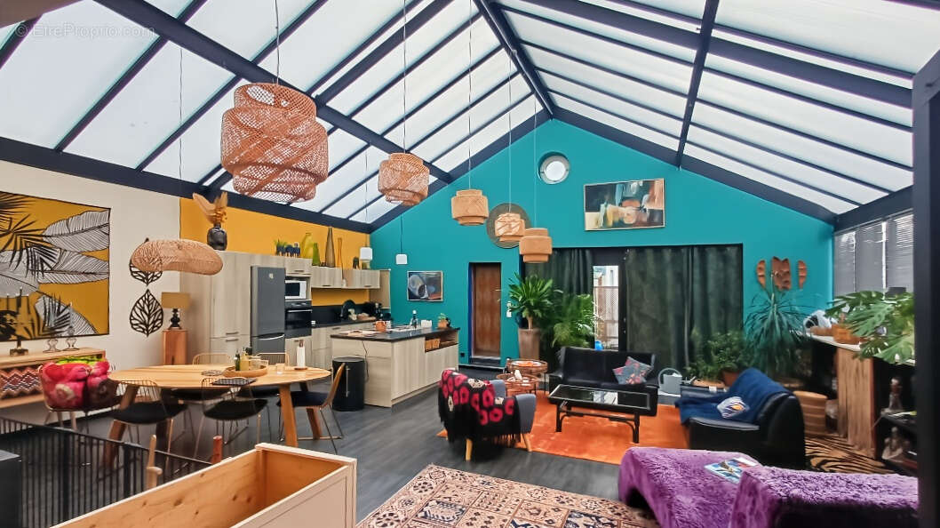 Appartement à ARGENTON-SUR-CREUSE