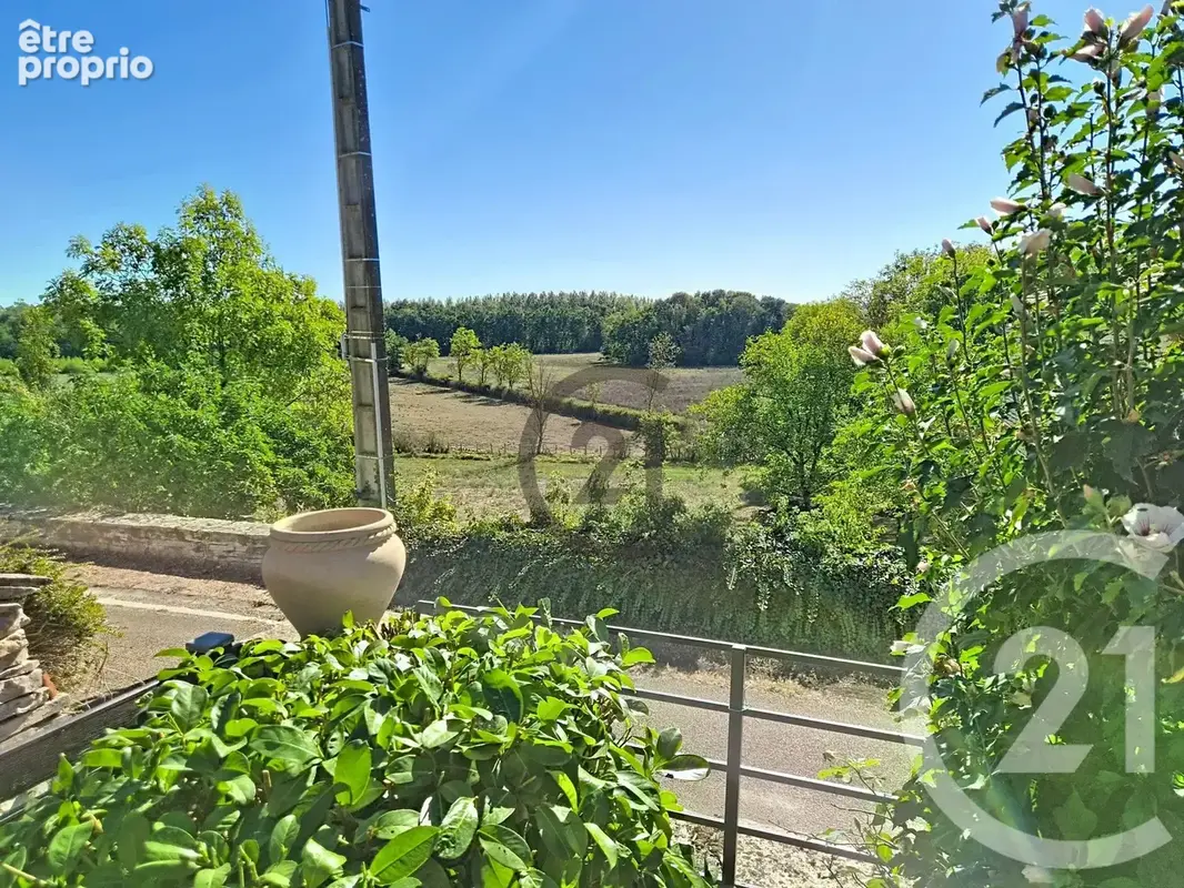 Maison 4 pièces 74 m² à vendre à Molay (89310) - photo 3