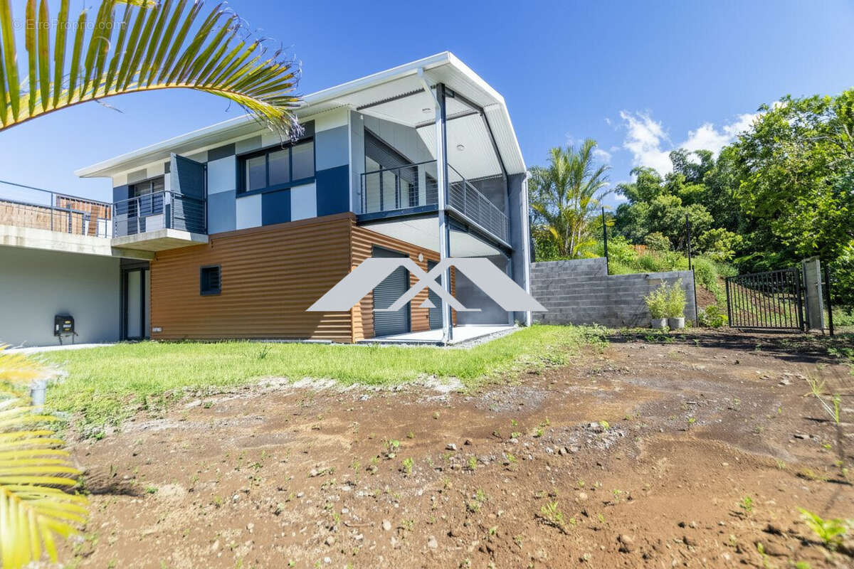 Maison à SAINT-JOSEPH