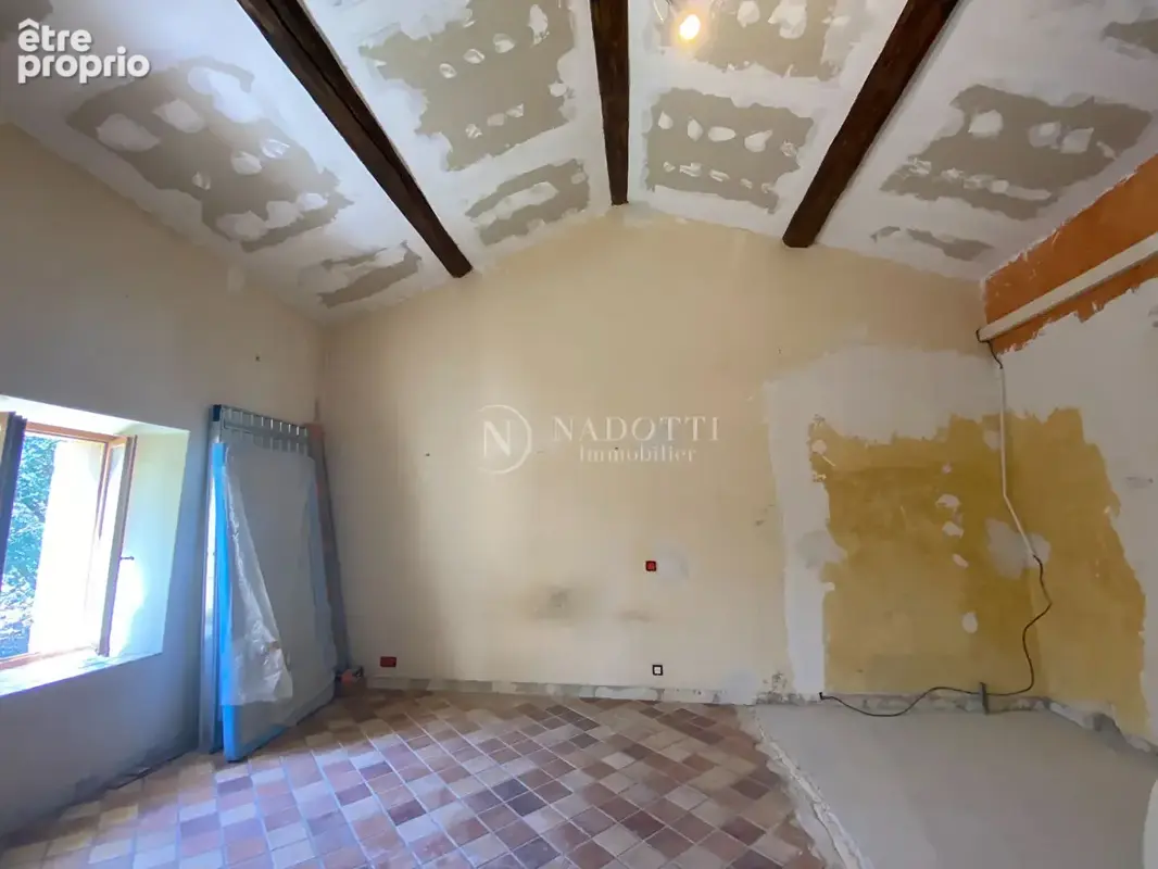 Mas à Cabrières D'Avignon avec terrain constructible. - photo 5