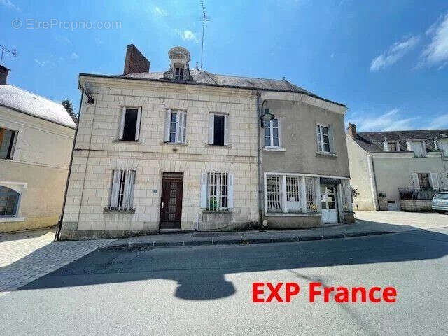 Maison à LOCHE-SUR-INDROIS