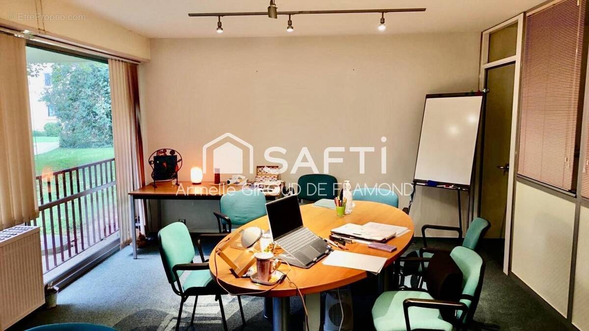 Photo 1 - Commerce à MULHOUSE