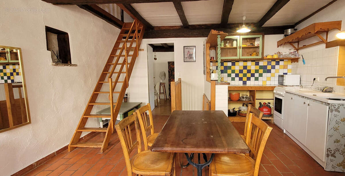 Maison à VIVIERS