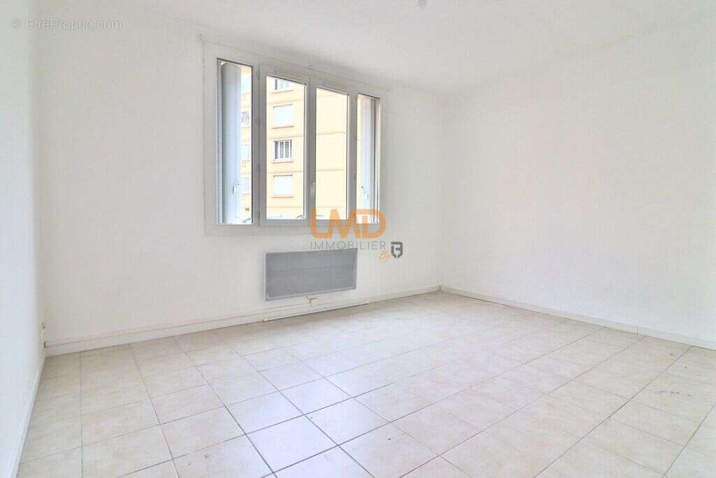 Appartement à BRIGNOLES