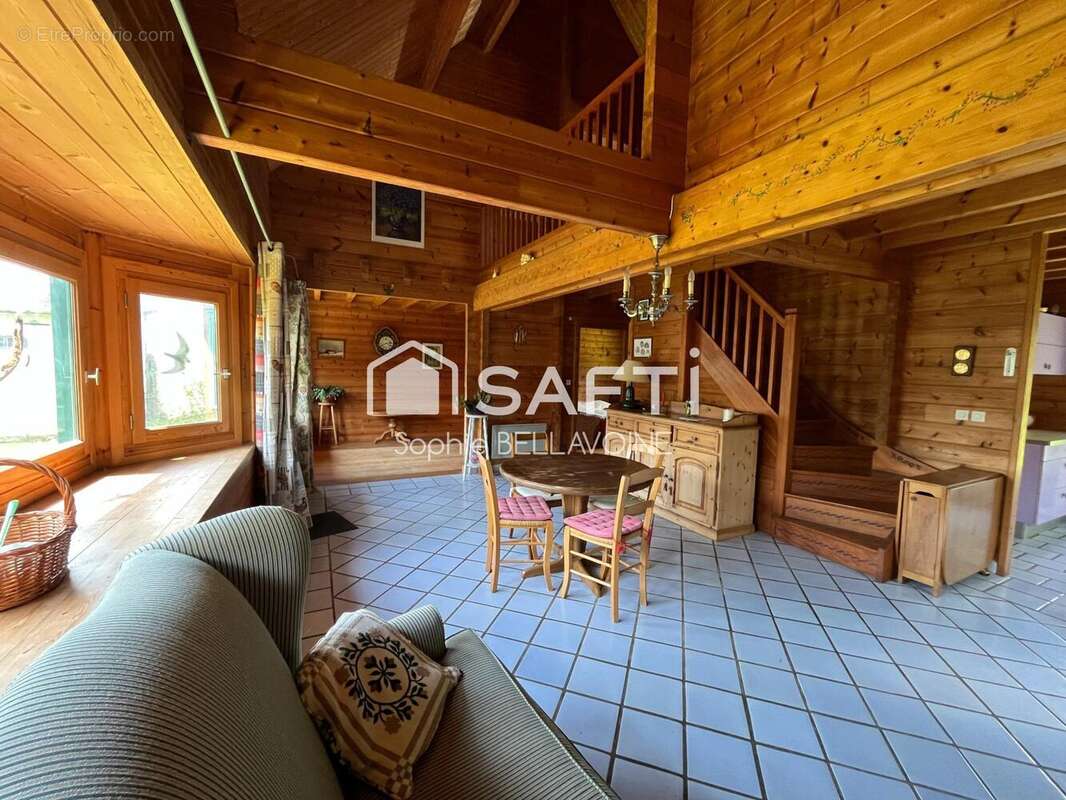 Photo 3 - Maison à MAISON-ROLAND
