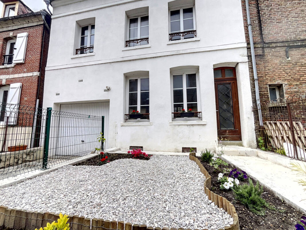 Maison à ABBEVILLE