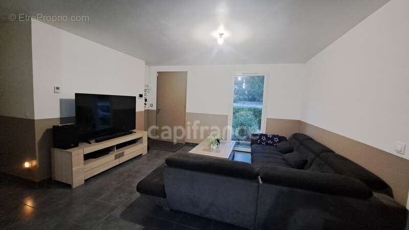 Maison à RESSONS-LE-LONG