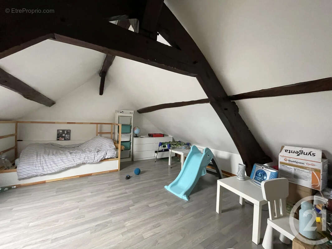 Maison 255 m² à Gaillon  - photo 9