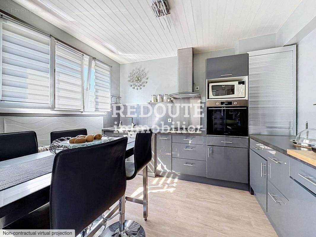 EXCLUSIVITÉ – Immeuble de rapport à usage mixte – Quartier Sainte-Anne à Reims - photo 6