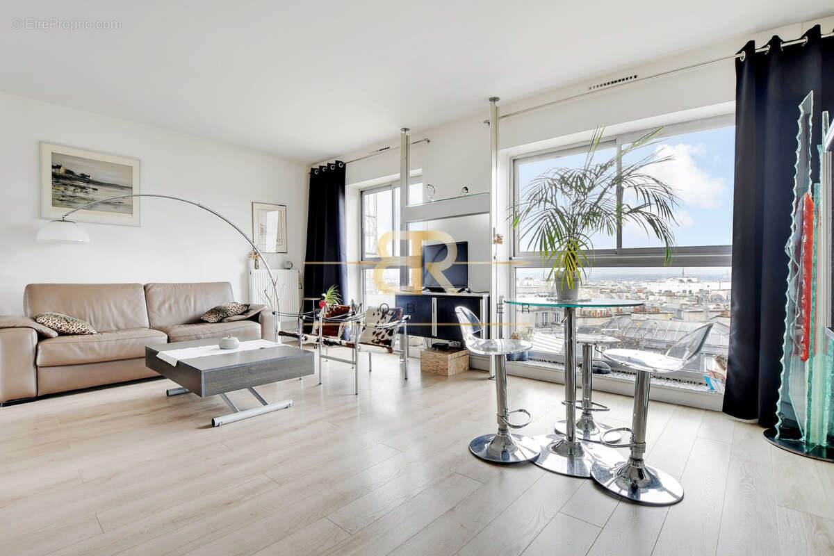 Appartement à PARIS-9E