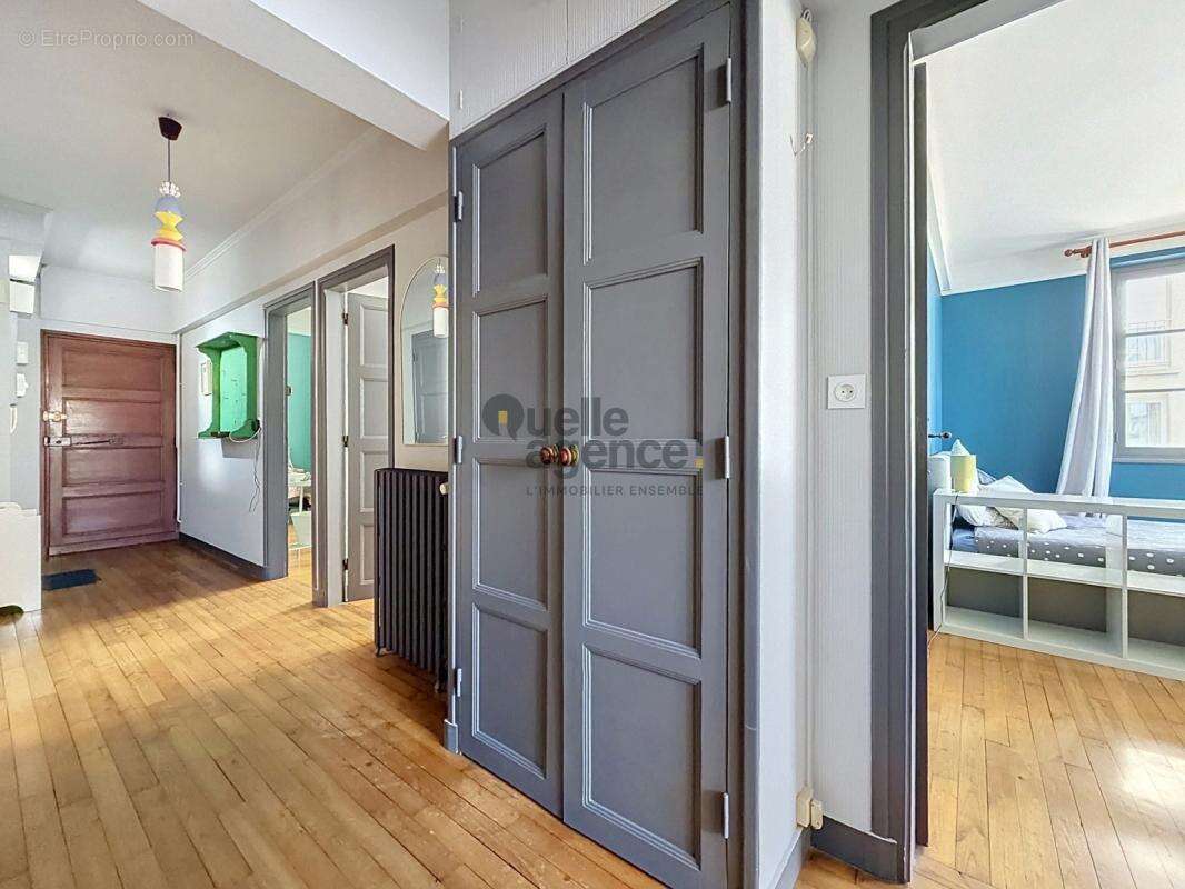 BREST HYPER-CENTRE – Appartement de caractère de 92 m² avec caves et jardin partagé - photo 9