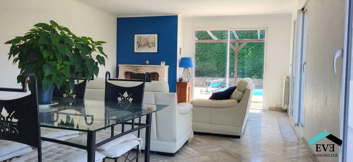 Maison à JARDIN