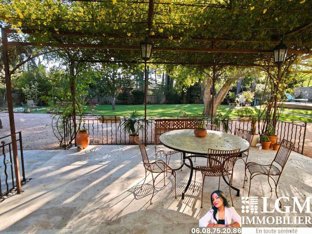 Aix-en-Provence Les Granettes - Bastide de charme 205 m² avec piscine sur 2 250 m² - photo 21