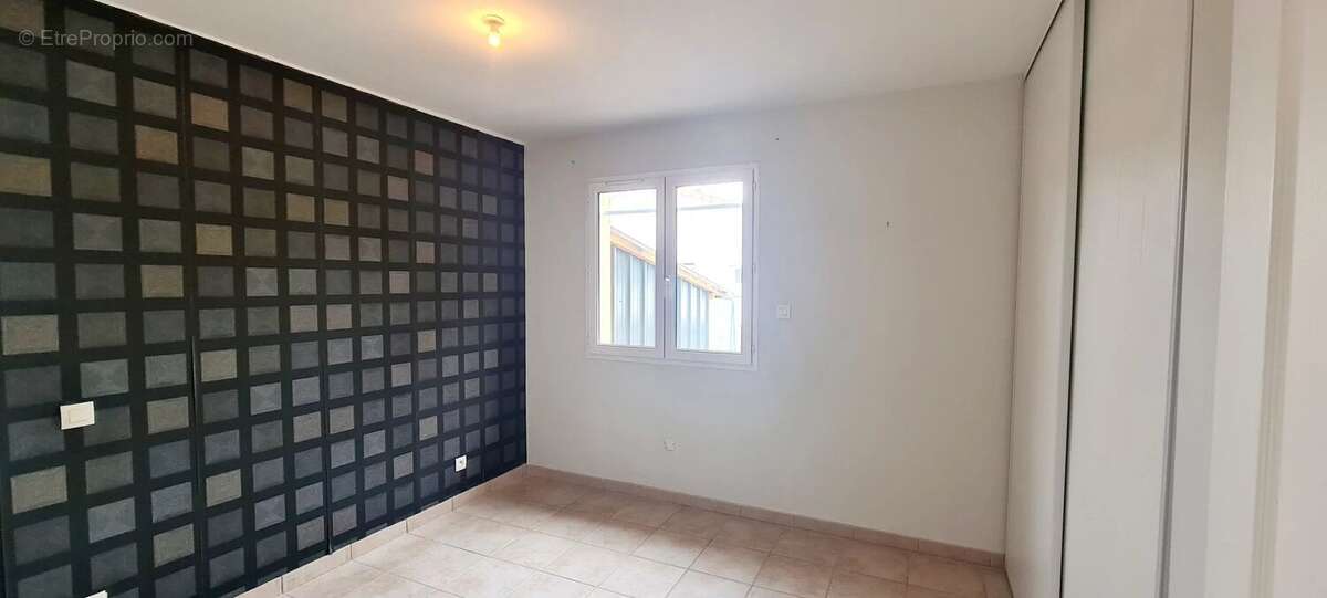 Maison à SAINT-JEAN-DE-VERGES