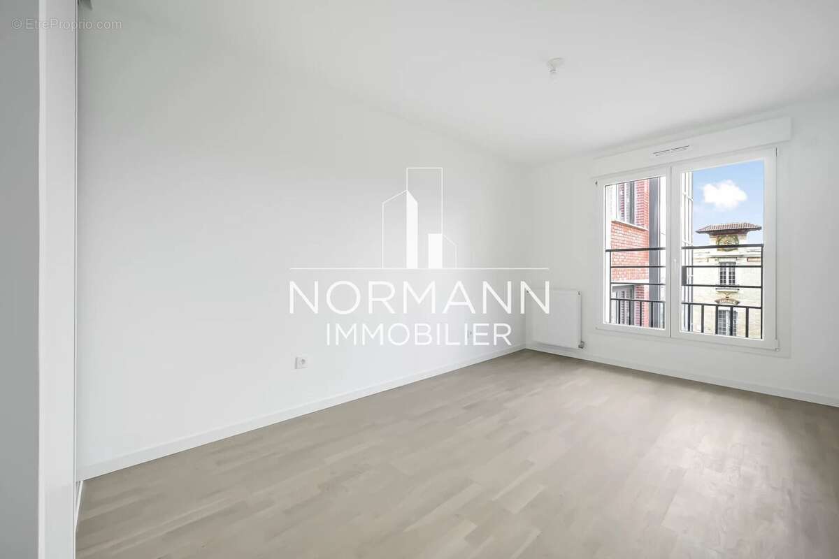 Appartement à SAINT-OUEN