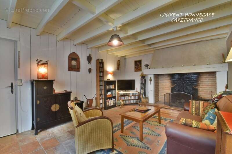 Dpt Tarn et Garonne (82), à vendre proche de MAUVEZIN et BEAUMONT DE LOMAGNE  maison T5 - photo 6