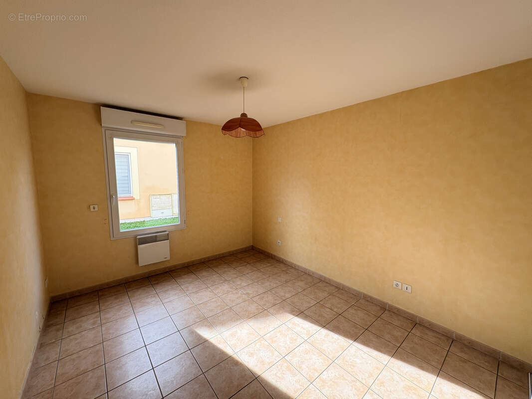 Maison à LA CALMETTE