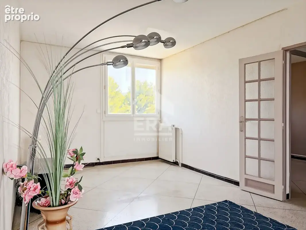 Appartement 72m² à marseille 15e arrondissement - photo 2