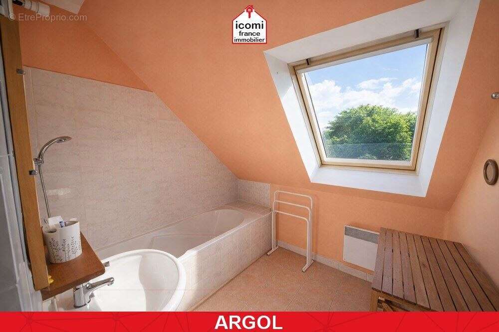 Maison à ARGOL
