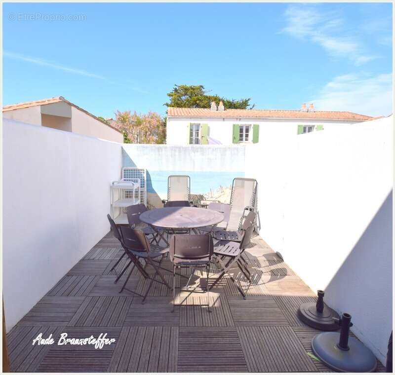 Maison à vendre 3 pièces LA FLOTTE (17) - photo 5