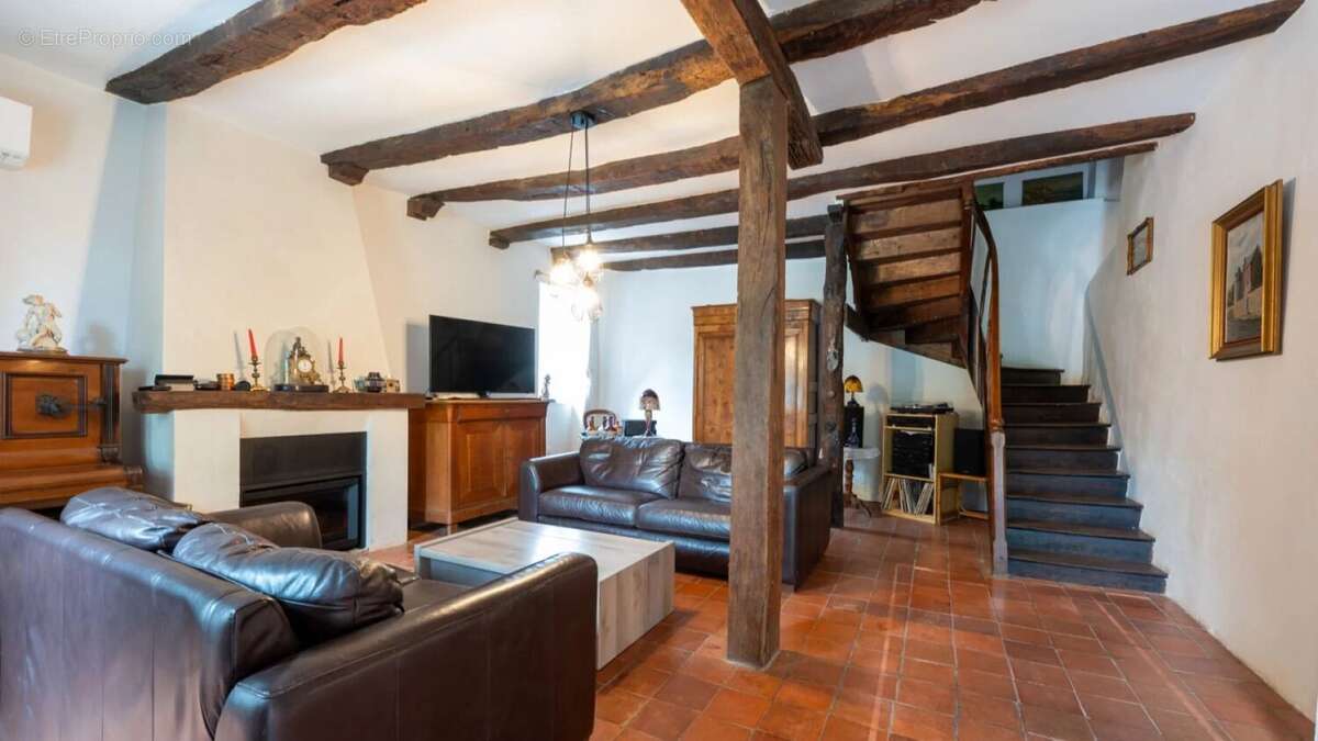 Maison à LABASTIDE-MURAT