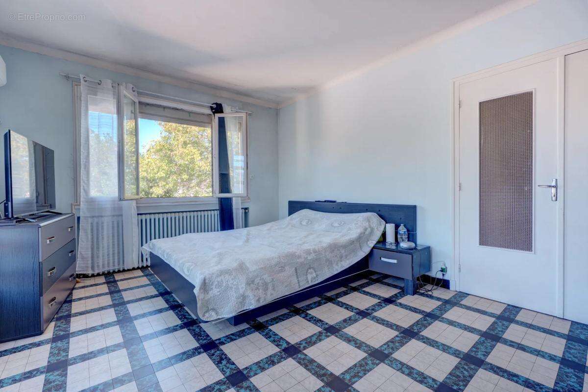 Maison à VAULX-EN-VELIN