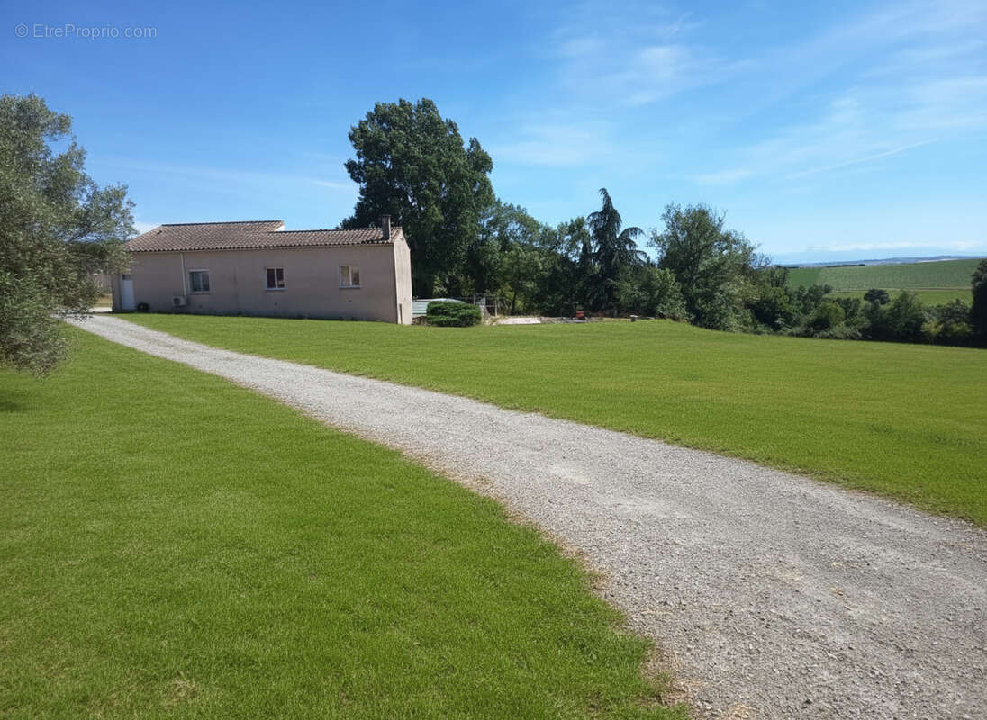 Maison à SAINT-MARTIN-LE-VIEIL