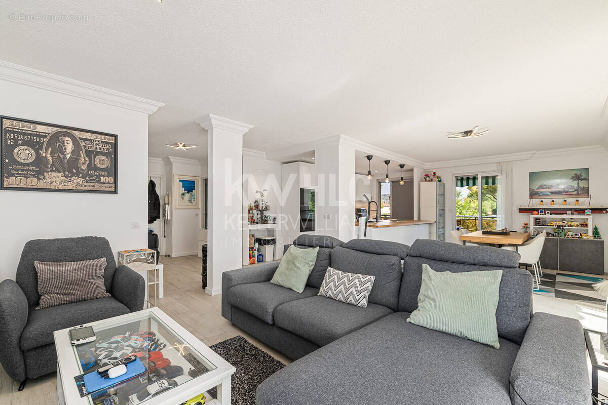 Appartement à LE CANNET