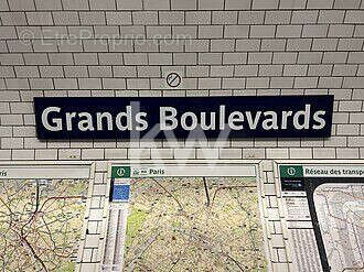 70 m² à Paris-9e  - photo 2