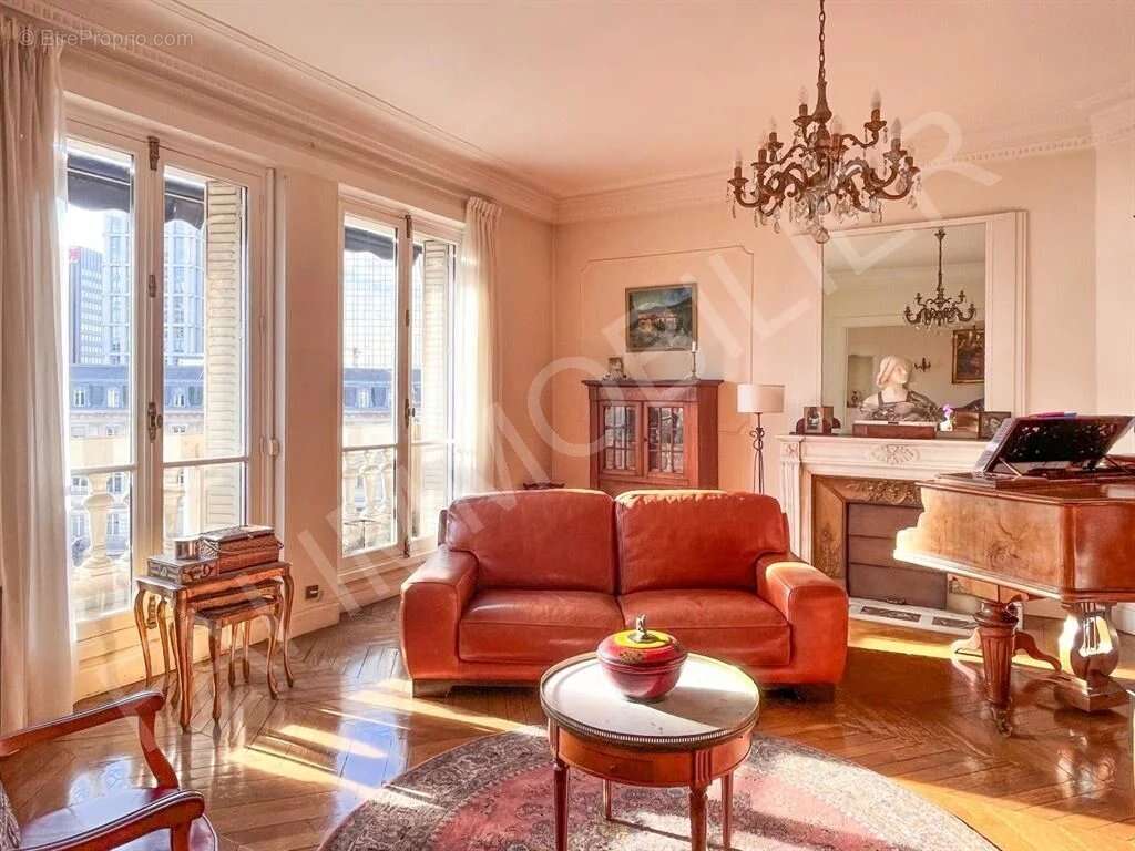 Appartement à PARIS-12E