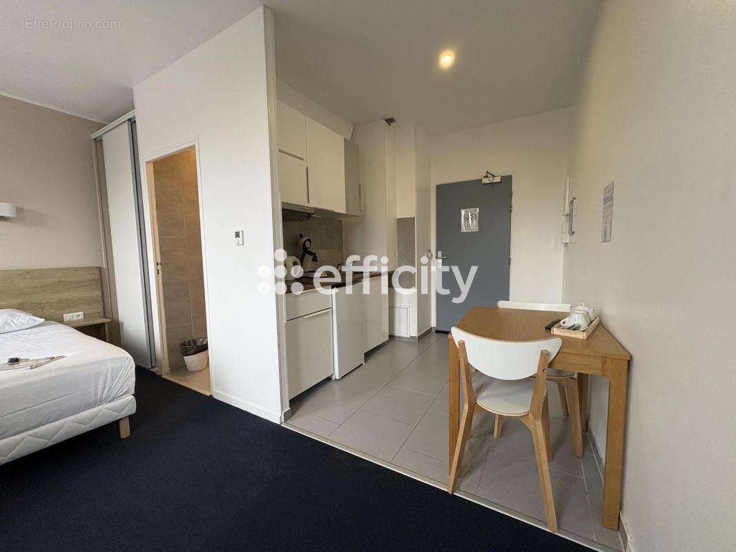 Appartement à BOUGIVAL