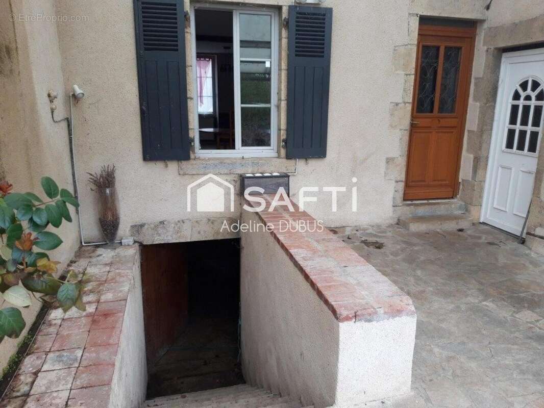 Photo 8 - Maison à CHASSIGNOLLES