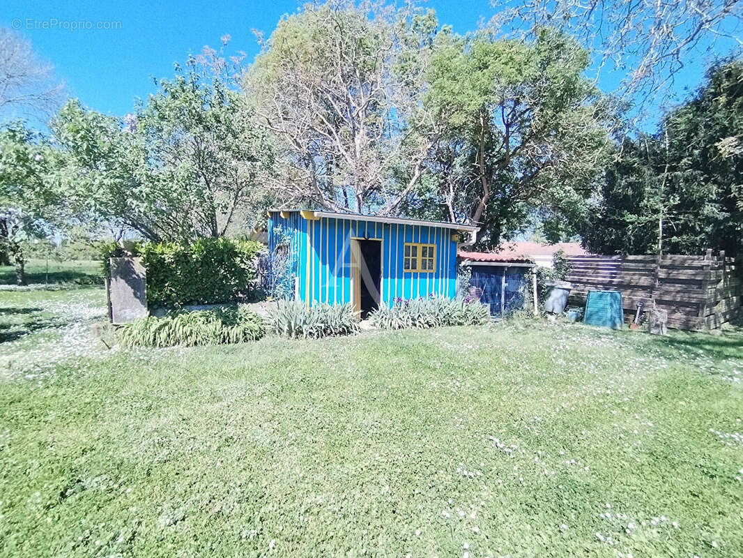 Maison à SAINT-GEORGES-DES-COTEAUX