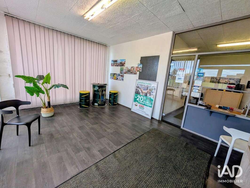 Photo 6 - Commerce à LA VILLE-AUX-CLERCS