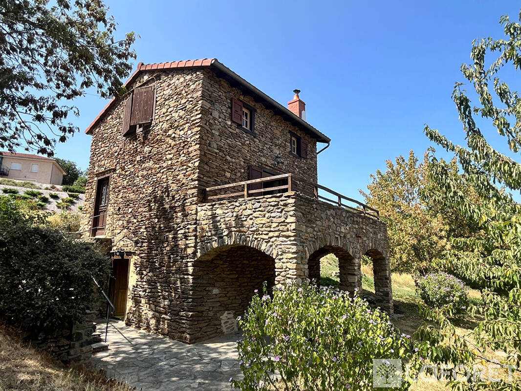Maison à BLESLE