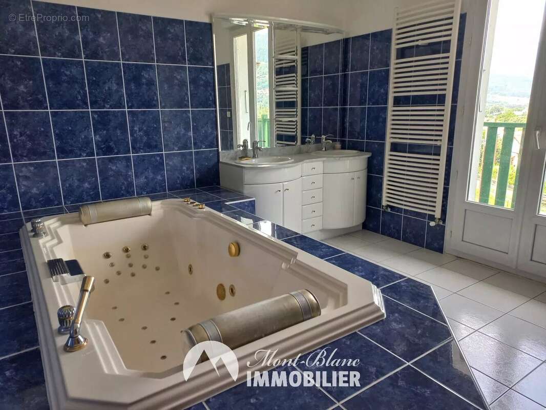 Appartement à PASSY