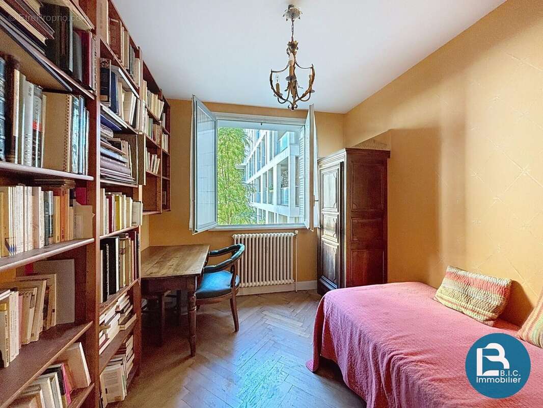Appartement à LYON-6E